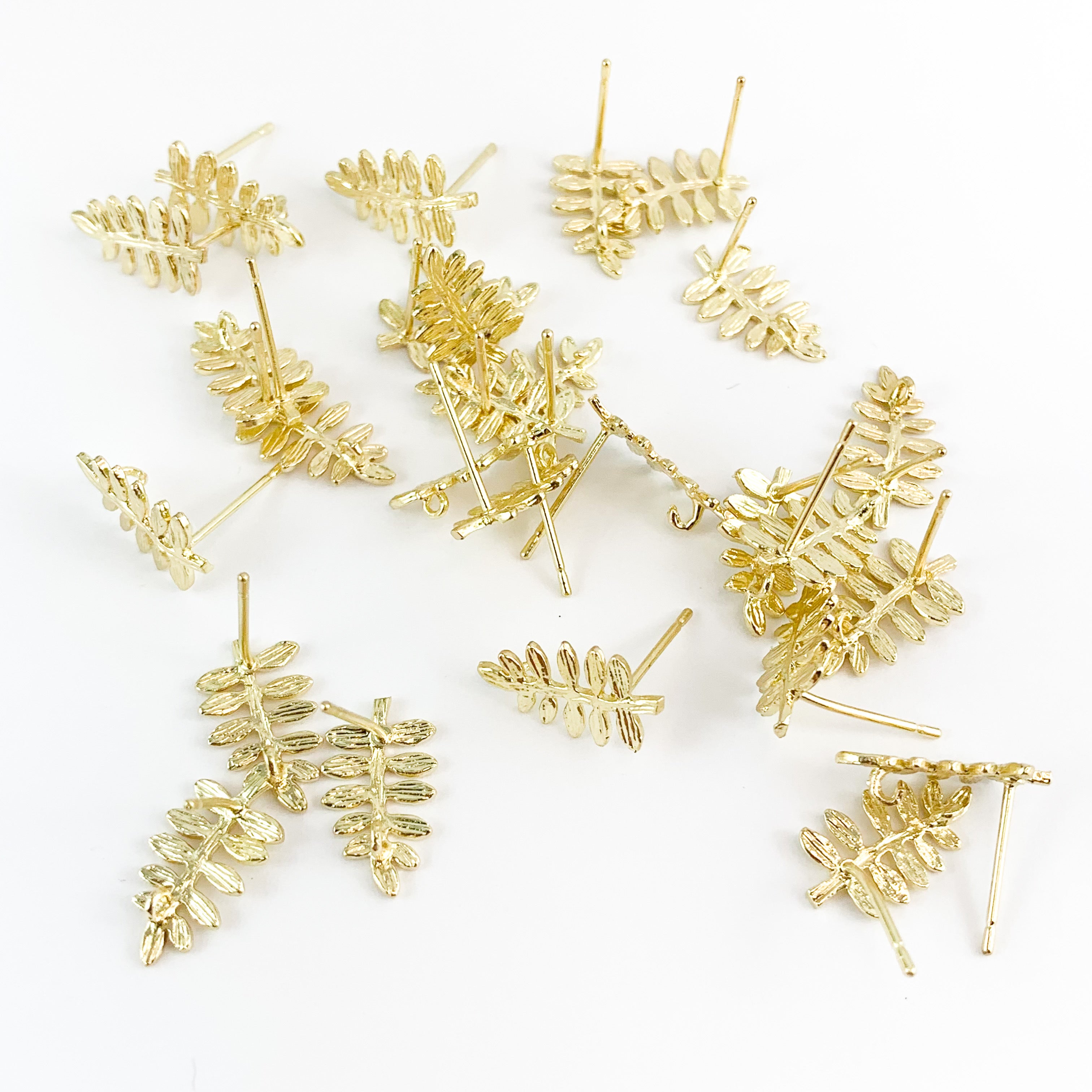 Leaf stud earrings with eyelet, ultra-sensitive